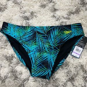 Mens Speedo Swimwear Size 38